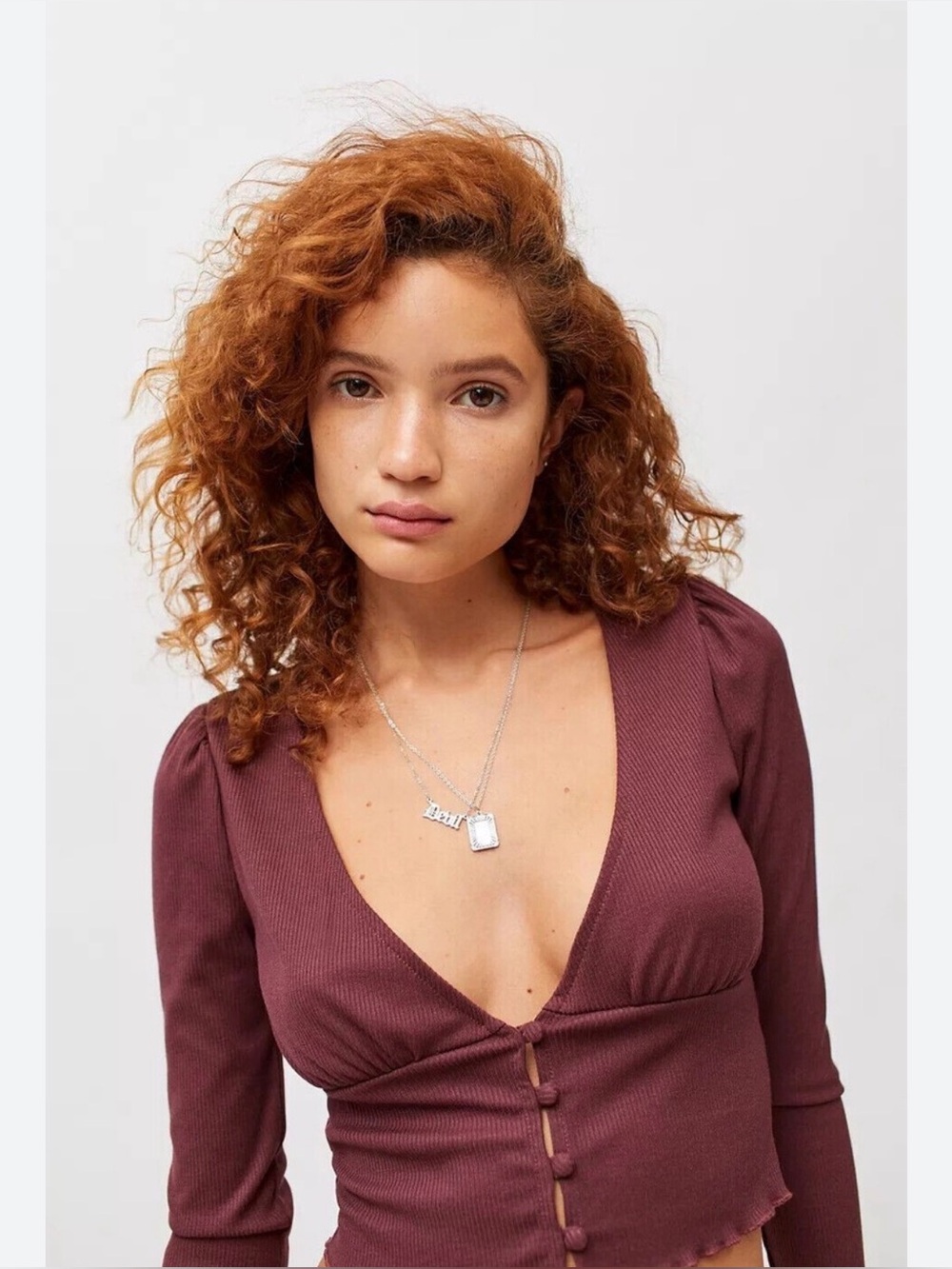 Urban Outfitters Deep V Ribbed Long-Sleeve Crop Top in Burgundy